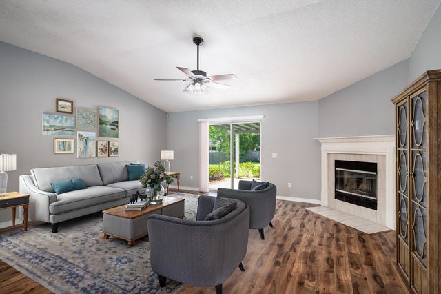 7292 Broadmoor Street, Navarre, FL 32566