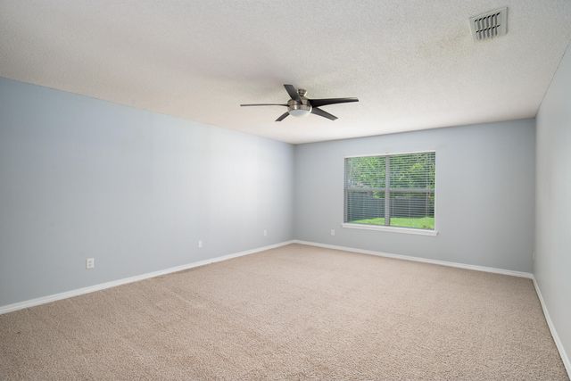 7292 Broadmoor Street, Navarre, FL 32566