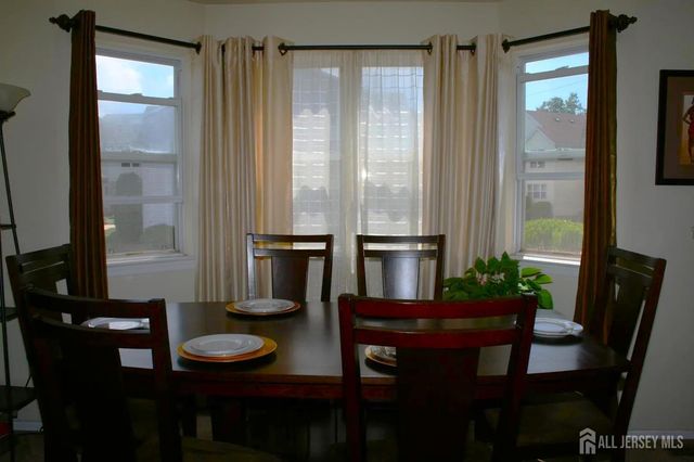 197 Bexley Lane, Piscataway, NJ 08854