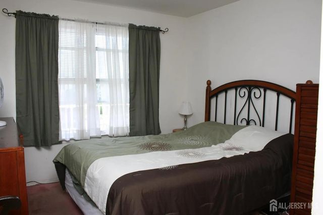 197 Bexley Lane, Piscataway, NJ 08854