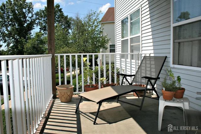 197 Bexley Lane, Piscataway, NJ 08854