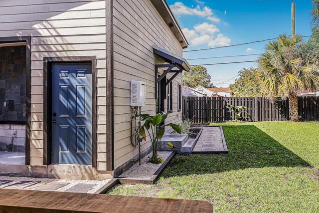 1125 N K Street, Lake Worth Beach, FL 33460