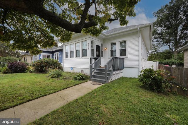 724 WILLITTS AVE, Audubon, NJ 08106