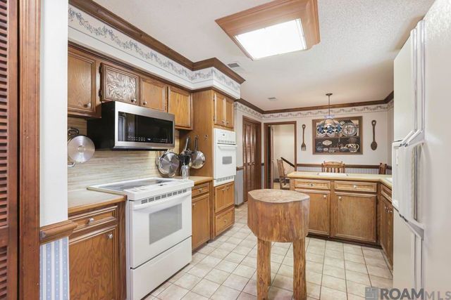 15429 Chickamauga Ave, Baton Rouge, LA 70817