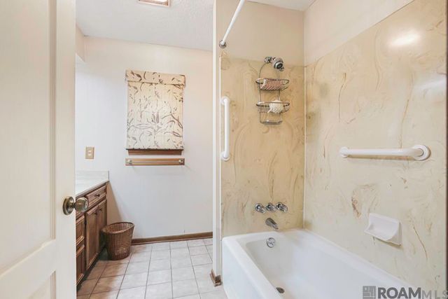 15429 Chickamauga Ave, Baton Rouge, LA 70817