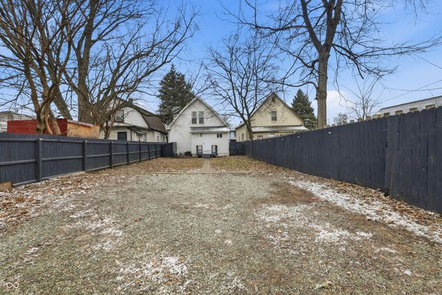 931 N Oakland Avenue, Indianapolis, IN 46201