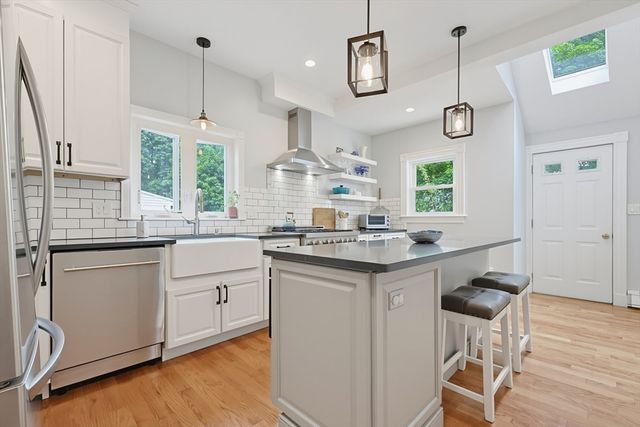 53 Fairbanks St, Boston, MA 02135