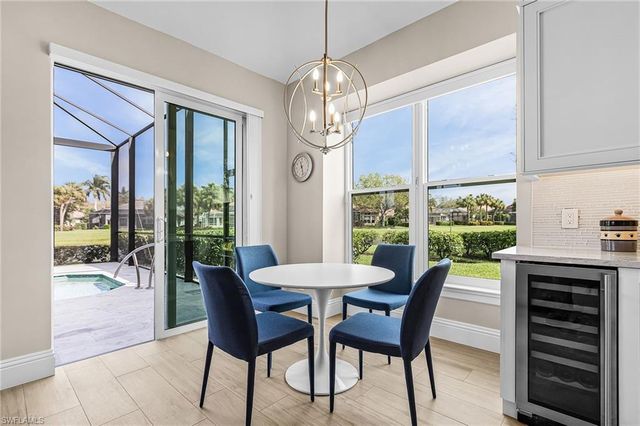 1799 Langford LN, Naples, FL 34109