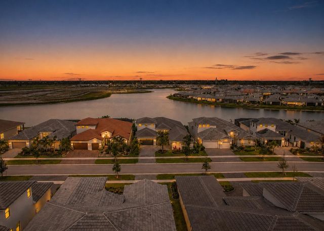 8596 SW Felicita Way, Port St. Lucie, FL 34987