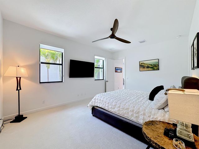 8596 SW Felicita Way, Port St. Lucie, FL 34987