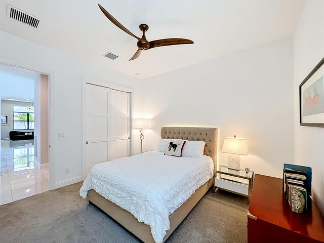 8596 SW Felicita Way, Port St. Lucie, FL 34987