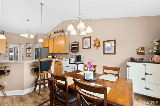 286 RED CLOVER Circle, O'fallon, IL 62269
