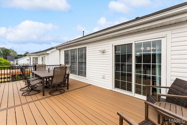 286 RED CLOVER Circle, O'fallon, IL 62269