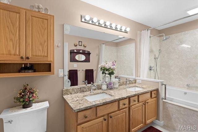 286 RED CLOVER Circle, O'fallon, IL 62269