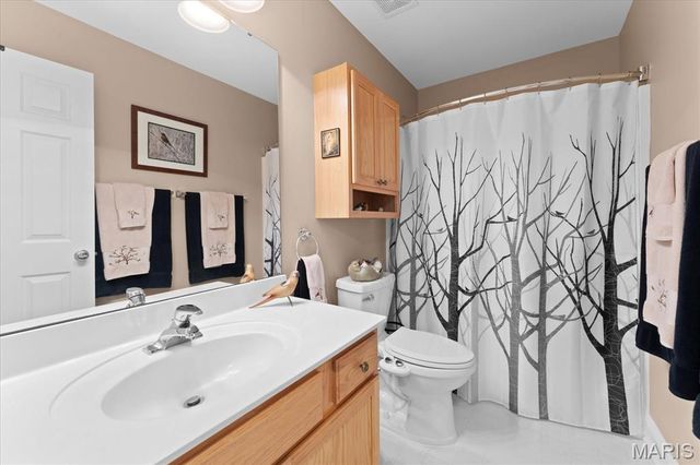 286 RED CLOVER Circle, O'fallon, IL 62269