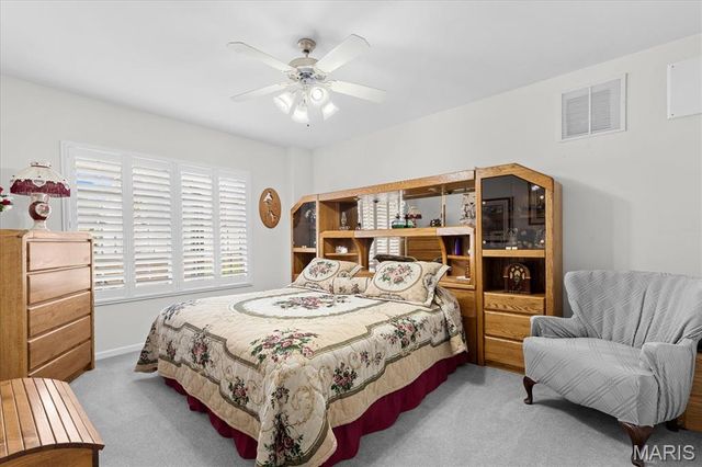 286 RED CLOVER Circle, O'fallon, IL 62269