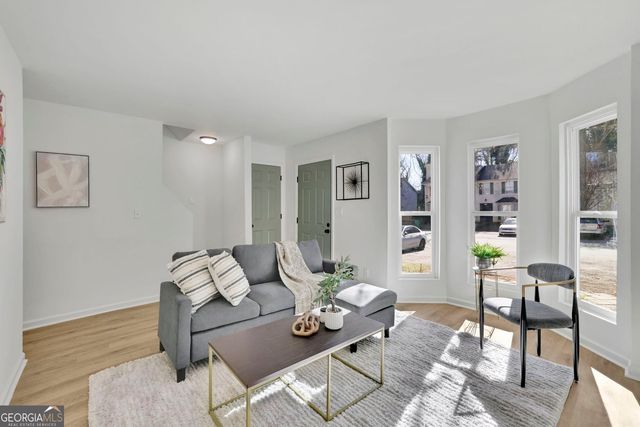 5594 Stonington Trace Parkway, Stone Mountain, GA 30087