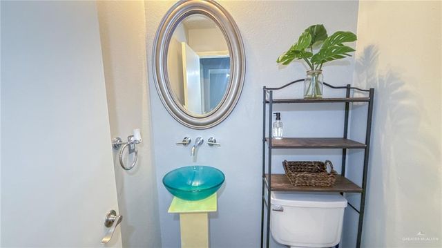 1515 Evergreen Avenue, Mission, TX 78572