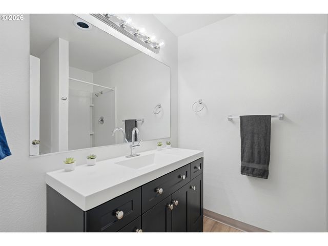 8708 Ne MASON Dr 36, Vancouver, WA 98662