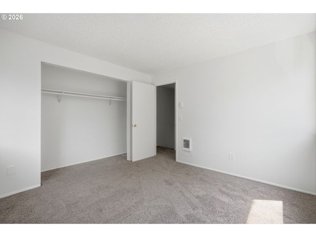 8708 Ne MASON Dr 36, Vancouver, WA 98662