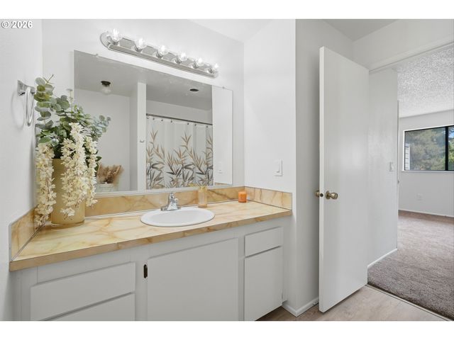 8708 Ne MASON Dr 36, Vancouver, WA 98662