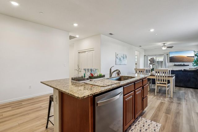 5626 Sunhaven St, Marysville, CA 95901