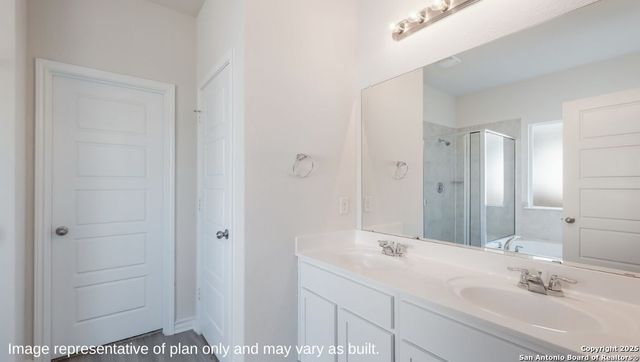 20832 Streamlet End, San Antonio, TX 78266