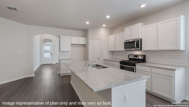 20832 Streamlet End, San Antonio, TX 78266