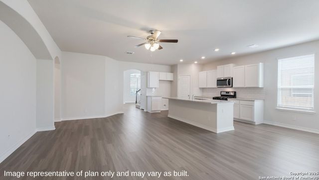 20832 Streamlet End, San Antonio, TX 78266