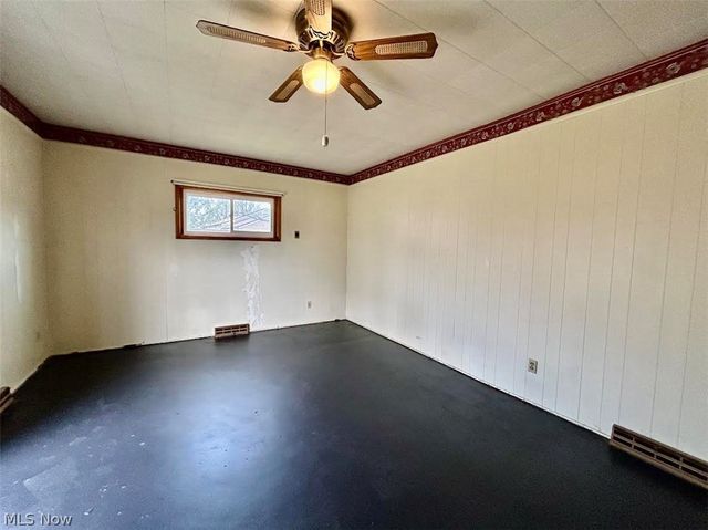 27140 State Route 7, Marietta, OH 45750