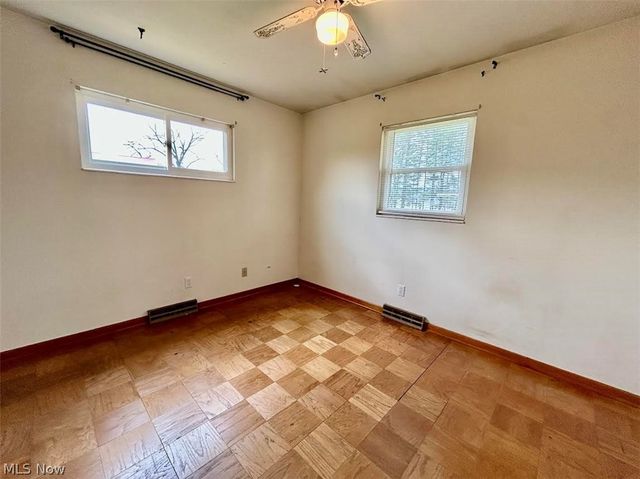 27140 State Route 7, Marietta, OH 45750
