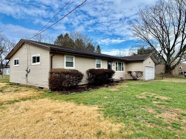 27140 State Route 7, Marietta, OH 45750