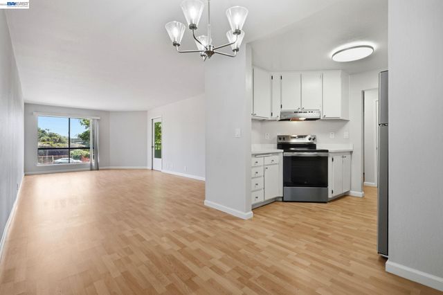 1551 Southgate Ave 115, Daly City, CA 94015