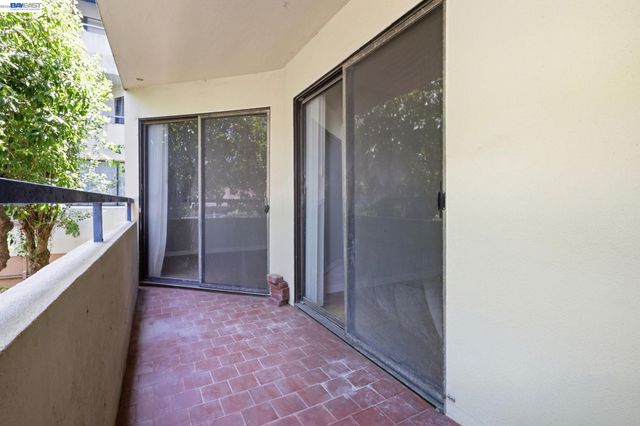 1551 Southgate Ave 115, Daly City, CA 94015