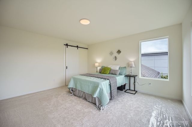 5930 18th Avenue S, Seattle, WA 98108