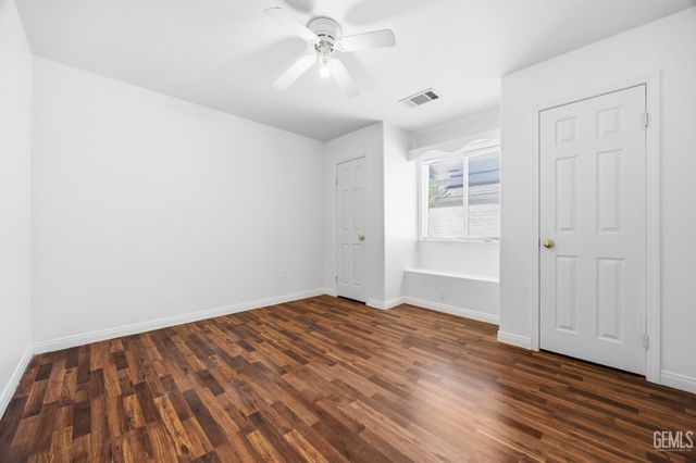 6410 Spring Ridge Drive, Bakersfield, CA 93313