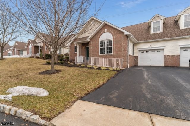 107 Samson Dr, Raritan Twp., NJ 08822