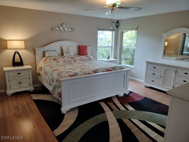 1 Long Meadow LN, Rotonda West, FL 33947