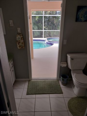 1 Long Meadow LN, Rotonda West, FL 33947