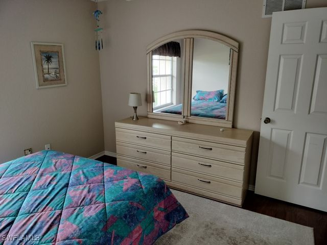 1 Long Meadow LN, Rotonda West, FL 33947