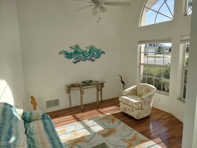 1 Long Meadow LN, Rotonda West, FL 33947