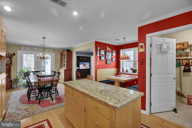 307 KENT CIR, Downingtown, PA 19335