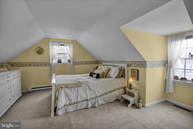 307 KENT CIR, Downingtown, PA 19335