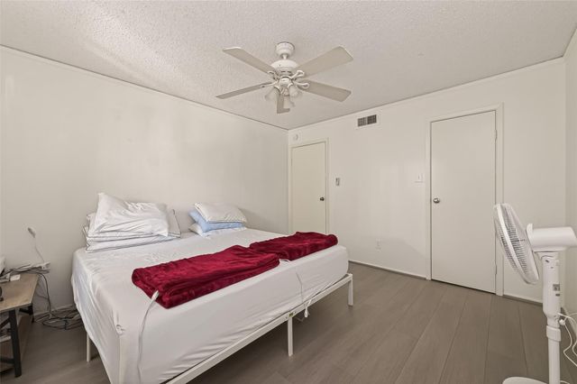 10049 Westpark Drive 116, Houston, TX 77042