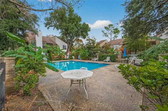 10049 Westpark Drive 116, Houston, TX 77042