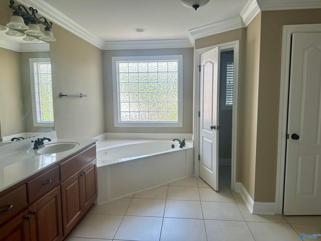 3117 Field Chase Road, Owens Cross Roads, AL 35763