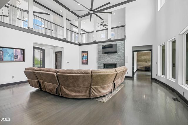 313 Legacy Falls Drive N, Chapel Hill, NC 27517