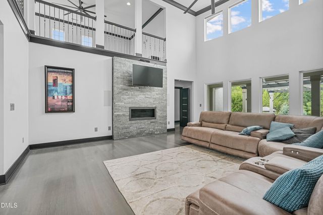 313 Legacy Falls Drive N, Chapel Hill, NC 27517