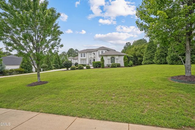 313 Legacy Falls Drive N, Chapel Hill, NC 27517