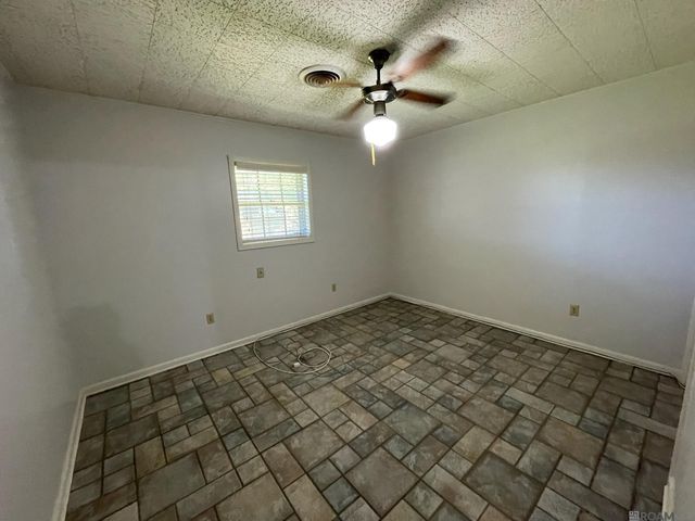 103 N Millet Ave, Gramercy, LA 70052